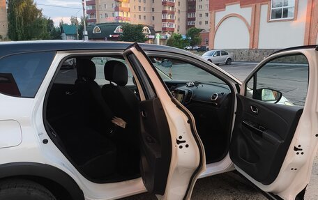 Renault Kaptur I рестайлинг, 2020 год, 1 700 000 рублей, 6 фотография