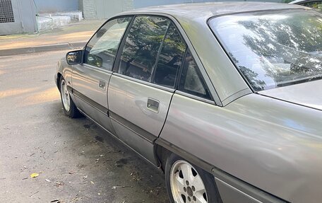 Opel Omega A, 1987 год, 159 999 рублей, 4 фотография