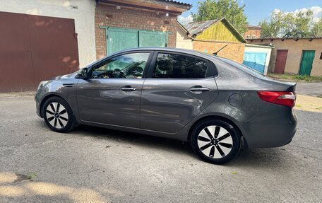 KIA Rio III рестайлинг, 2012 год, 899 000 рублей, 4 фотография