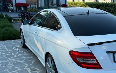 Mercedes-Benz C-Класс, 2014 год, 1 300 000 рублей, 4 фотография