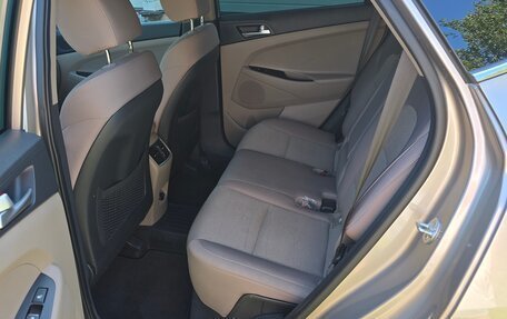 Hyundai Tucson III, 2018 год, 2 150 000 рублей, 9 фотография