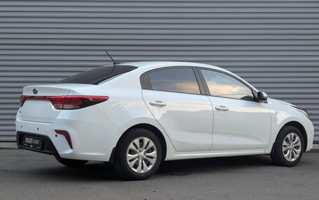 KIA Rio IV, 2017 год, 1 050 000 рублей, 5 фотография