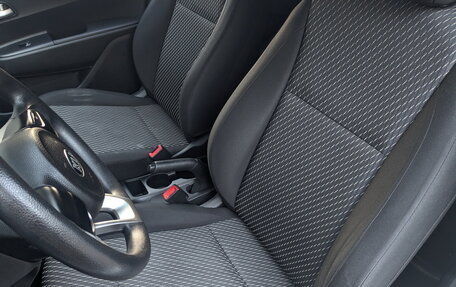 KIA Rio IV, 2017 год, 1 050 000 рублей, 20 фотография