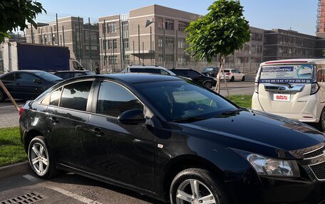 Chevrolet Cruze II, 2012 год, 800 000 рублей, 2 фотография