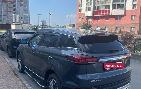 Geely Atlas, 2021 год, 1 850 000 рублей, 3 фотография