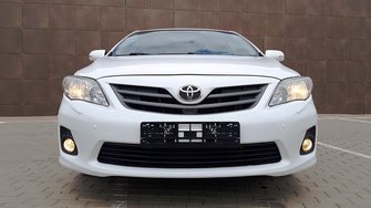 Toyota Corolla E160, 2013 год, 360 000 рублей, 1 фотография