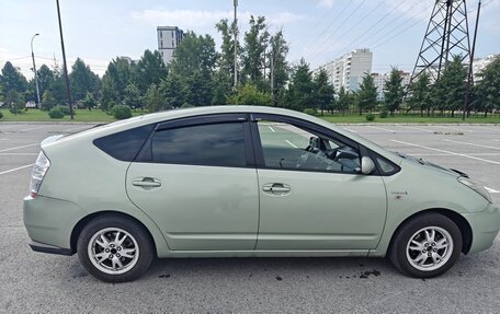 Toyota Prius, 2007 год, 820 000 рублей, 8 фотография