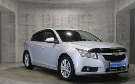 Chevrolet Cruze II, 2012 год, 645 000 рублей, 3 фотография