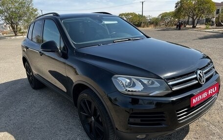 Volkswagen Touareg III, 2012 год, 1 800 000 рублей, 6 фотография