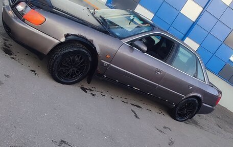 Audi A6, 1994 год, 180 000 рублей, 2 фотография