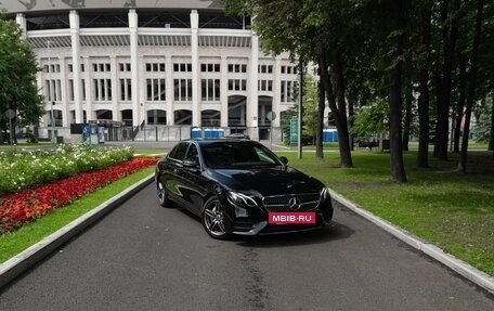 Mercedes-Benz E-Класс, 2019 год, 3 230 000 рублей, 2 фотография