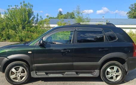 Hyundai Tucson III, 2008 год, 900 000 рублей, 2 фотография
