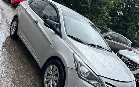 Hyundai Solaris II рестайлинг, 2015 год, 500 000 рублей, 2 фотография