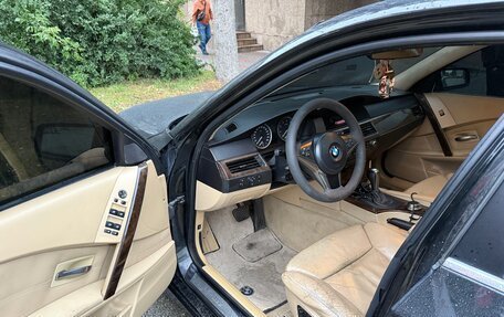 BMW 5 серия, 2006 год, 599 000 рублей, 11 фотография