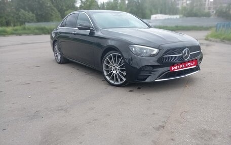 Mercedes-Benz E-Класс, 2021 год, 4 499 999 рублей, 5 фотография