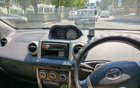 Toyota Ist II, 2004 год, 505 000 рублей, 16 фотография