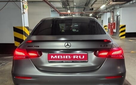 Mercedes-Benz E-Класс AMG, 2022 год, 8 300 000 рублей, 2 фотография