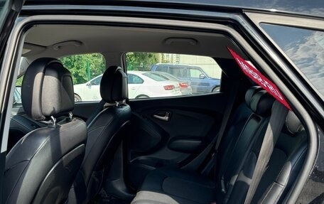 Hyundai ix35 I рестайлинг, 2013 год, 1 300 000 рублей, 10 фотография