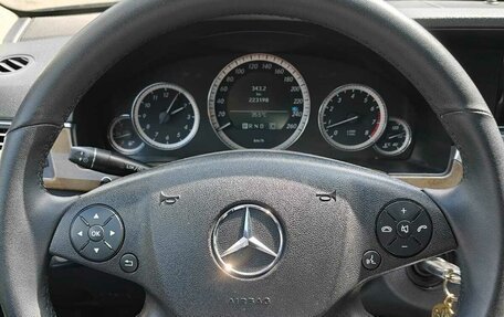 Mercedes-Benz E-Класс, 2009 год, 1 130 000 рублей, 5 фотография
