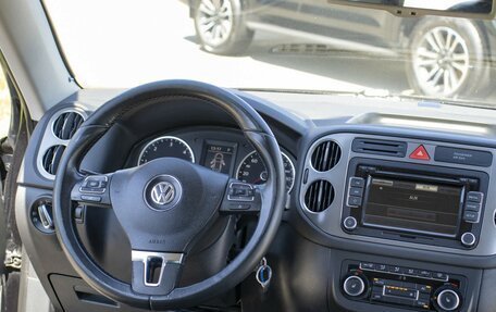 Volkswagen Tiguan I, 2011 год, 935 000 рублей, 22 фотография