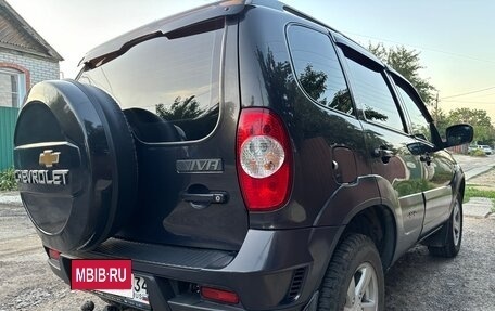 Chevrolet Niva I рестайлинг, 2014 год, 710 000 рублей, 5 фотография