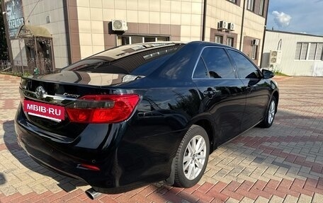 Toyota Camry, 2014 год, 1 980 000 рублей, 5 фотография