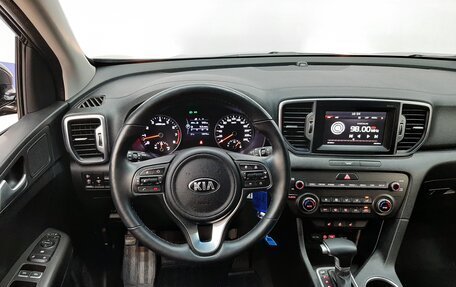 KIA Sportage IV рестайлинг, 2018 год, 2 470 000 рублей, 14 фотография