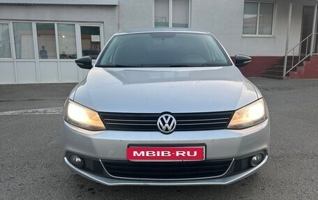 Volkswagen Jetta VI, 2013 год, 1 150 000 рублей, 1 фотография