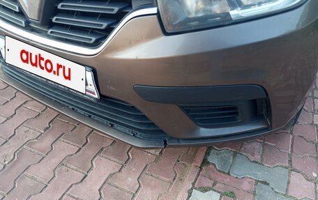 Renault Logan II, 2019 год, 900 000 рублей, 6 фотография