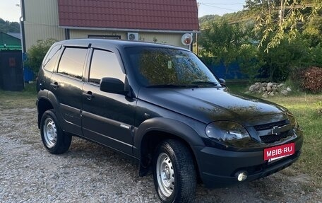 Chevrolet Niva I рестайлинг, 2011 год, 640 000 рублей, 8 фотография