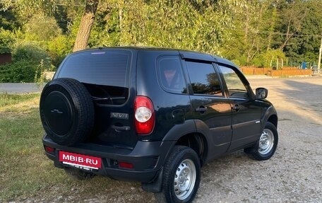 Chevrolet Niva I рестайлинг, 2011 год, 640 000 рублей, 7 фотография