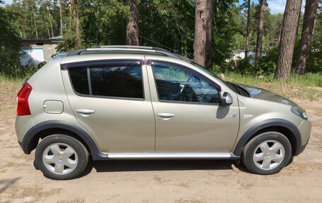 Renault Sandero I, 2012 год, 650 000 рублей, 2 фотография