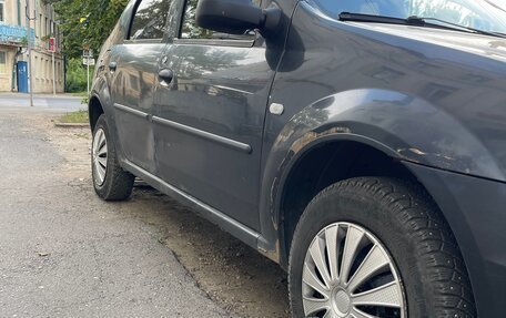 Renault Logan I, 2010 год, 280 000 рублей, 2 фотография