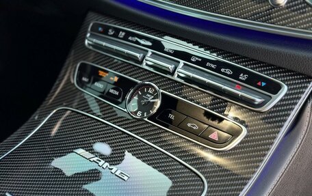 Mercedes-Benz E-Класс AMG, 2018 год, 7 500 000 рублей, 26 фотография