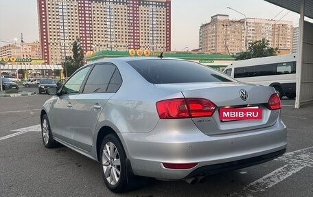 Volkswagen Jetta VI, 2013 год, 1 150 000 рублей, 4 фотография