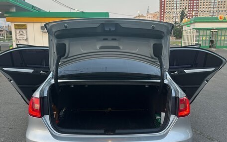 Volkswagen Jetta VI, 2013 год, 1 150 000 рублей, 16 фотография