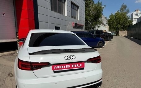 Audi A4, 2019 год, 2 660 000 рублей, 13 фотография