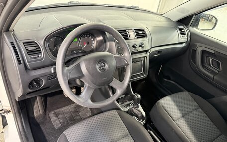 Skoda Fabia II, 2013 год, 899 800 рублей, 8 фотография