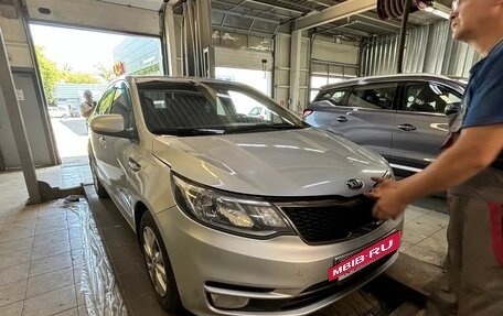 KIA Rio III рестайлинг, 2015 год, 777 000 рублей, 22 фотография