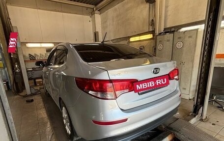 KIA Rio III рестайлинг, 2015 год, 777 000 рублей, 20 фотография