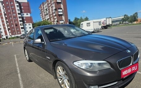 BMW 5 серия, 2012 год, 1 530 000 рублей, 3 фотография