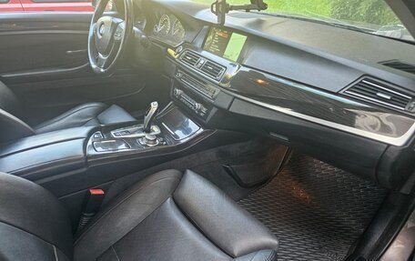 BMW 5 серия, 2012 год, 1 530 000 рублей, 14 фотография