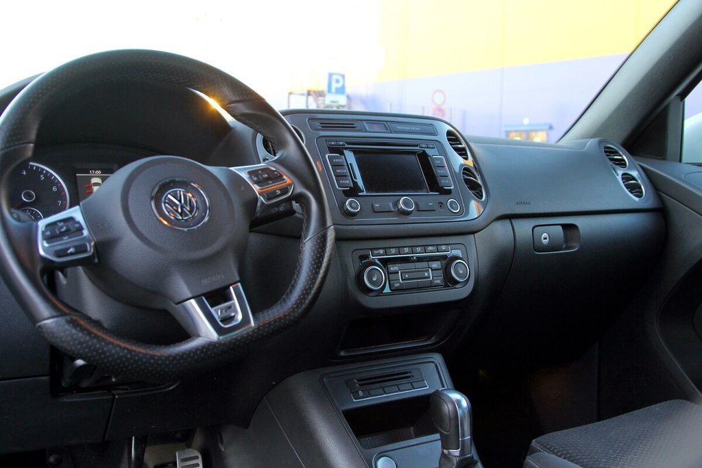 Volkswagen Touran III, 2017 год, 430 000 рублей, 5 фотография