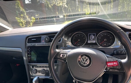 Volkswagen Golf VII, 2017 год, 1 500 000 рублей, 12 фотография