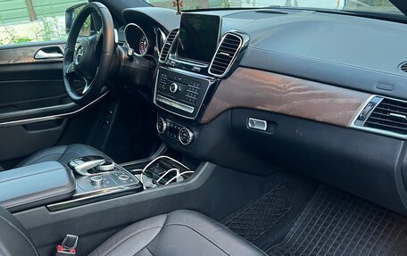 Mercedes-Benz GLS, 2018 год, 4 700 000 рублей, 7 фотография
