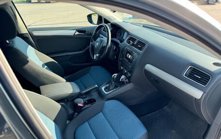 Volkswagen Jetta VI, 2013 год, 1 200 000 рублей, 8 фотография