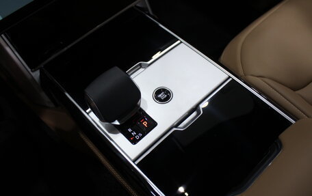 Land Rover Range Rover IV рестайлинг, 2025 год, 23 750 000 рублей, 20 фотография
