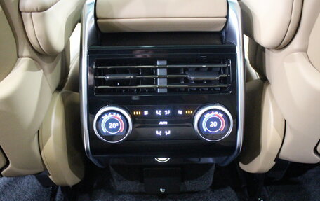 Land Rover Range Rover IV рестайлинг, 2025 год, 23 750 000 рублей, 30 фотография