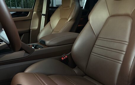 Porsche Cayenne III, 2022 год, 13 000 000 рублей, 2 фотография