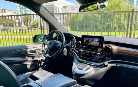 Mercedes-Benz V-Класс, 2022 год, 7 900 000 рублей, 6 фотография